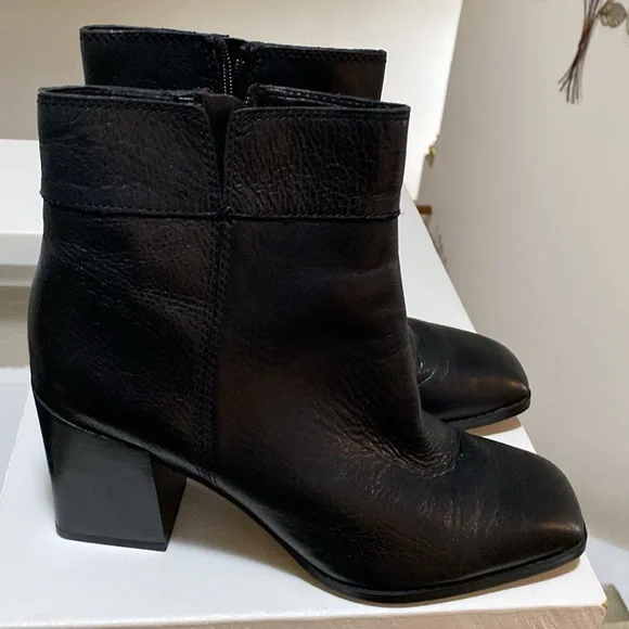 Franco Sarto black boots - Picture 4 of 5